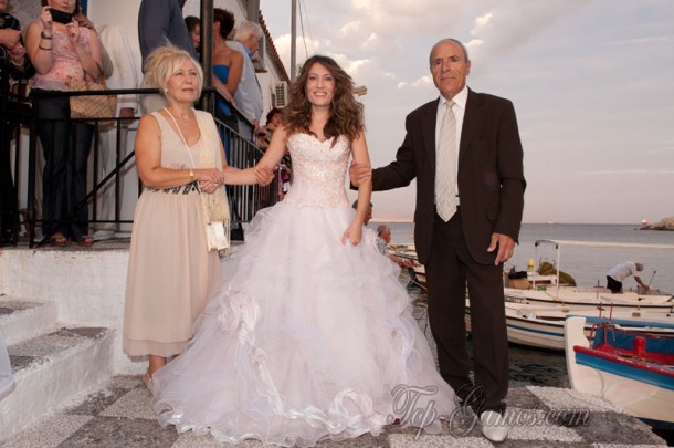 Παραδοσιακός γάμος στην Σαλαμίνα | Γιώργος & Μαίρη