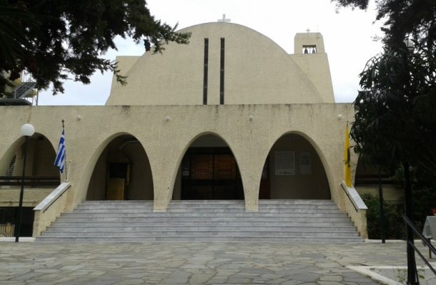 Ζωοδόχος Πηγή Τραχώνων