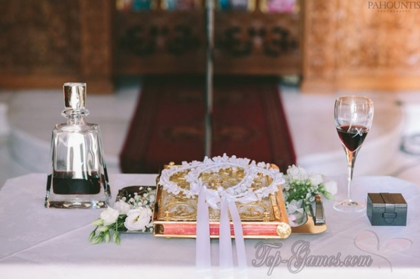 Παραμυθένιος γάμος δίπλα στη θάλασσα | Χριστιάνα & Γιάννης