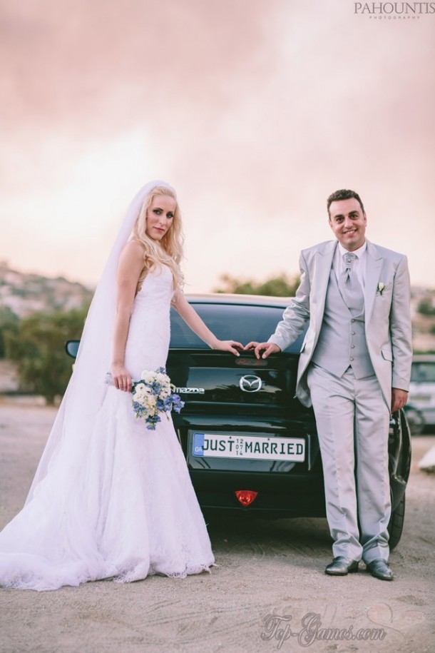 Παραμυθένιος γάμος δίπλα στη θάλασσα | Χριστιάνα & Γιάννης