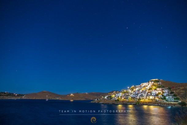 Γάμος στην Κέα σε λευκό και μπλε | Γεράσιμος & Κωνσταντίνα