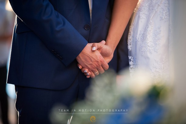 Γάμος στην Κέα σε λευκό και μπλε | Γεράσιμος & Κωνσταντίνα