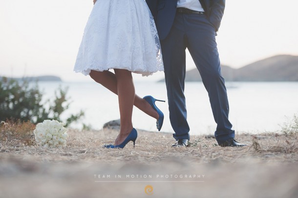 Γάμος στην Κέα σε λευκό και μπλε | Γεράσιμος & Κωνσταντίνα