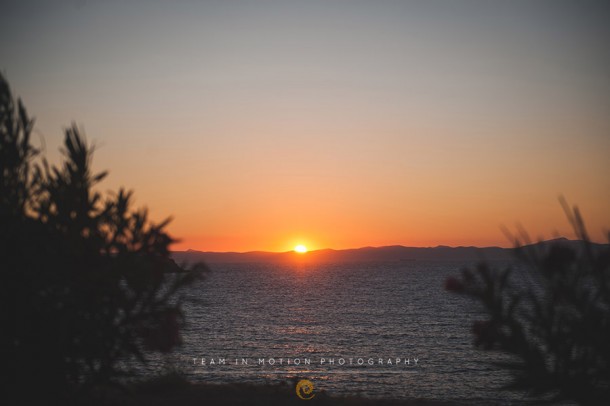 Γάμος στην Κέα σε λευκό και μπλε | Γεράσιμος & Κωνσταντίνα