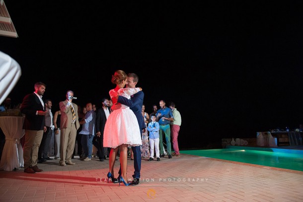 Γάμος στην Κέα σε λευκό και μπλε | Γεράσιμος & Κωνσταντίνα