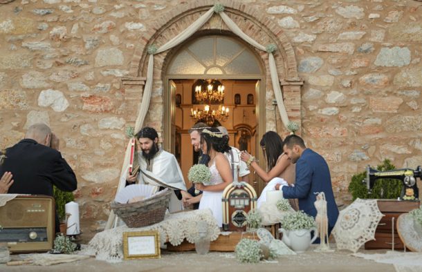 Vintage γάμος στα Αθηναϊκά προάστια | Ευγενία & Πάνος